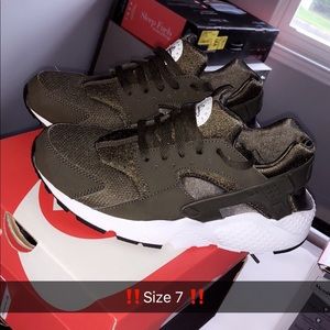 Olive Green Nike Huaraches